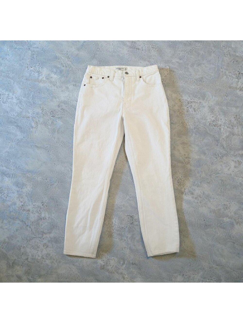 ABERCROMBIE & FITCH White Skinny High Rise Jeans Size 27 / US 4 Short